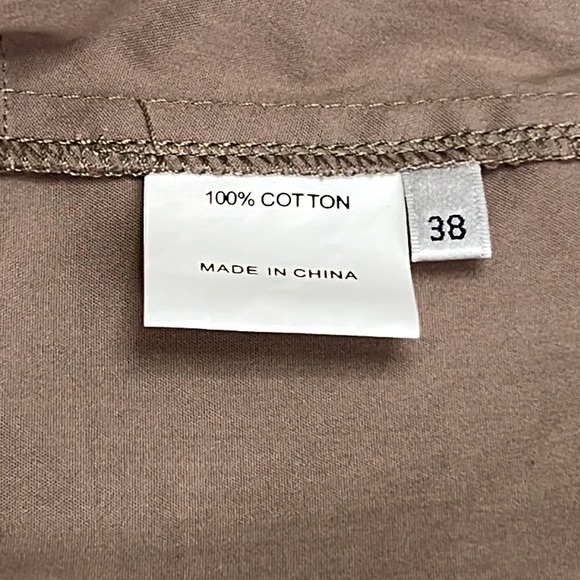 Double collar sleeveless blouse. Size (S) - Picture 6 of 7